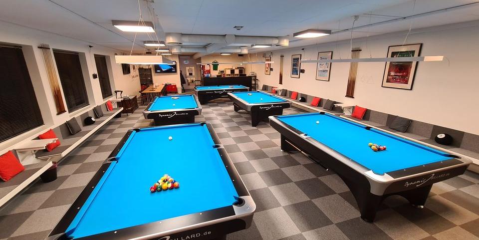 Bilde/illustrasjon om Ask Billiard Club